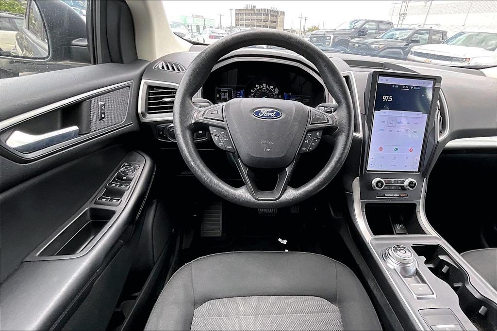 Thumbnail: 2023 Ford Edge - 14