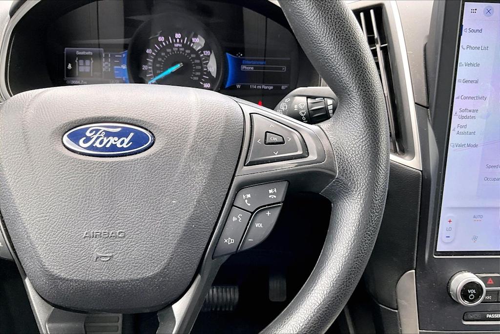 Thumbnail: 2023 Ford Edge - 26