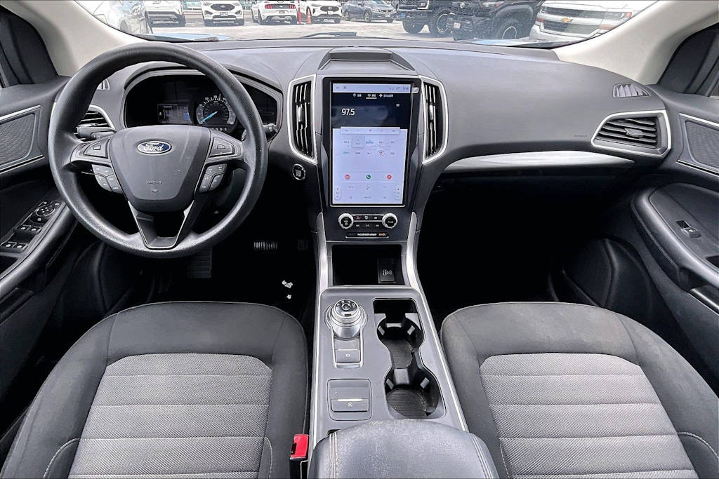 Thumbnail: 2023 Ford Edge - 10