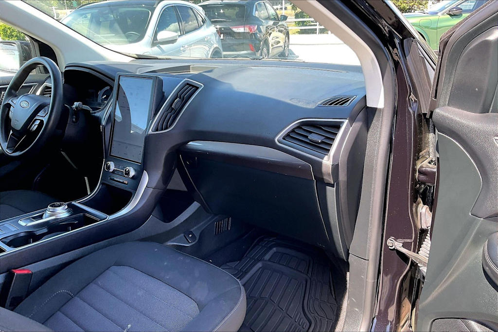 Thumbnail: 2024 Ford Edge - 24
