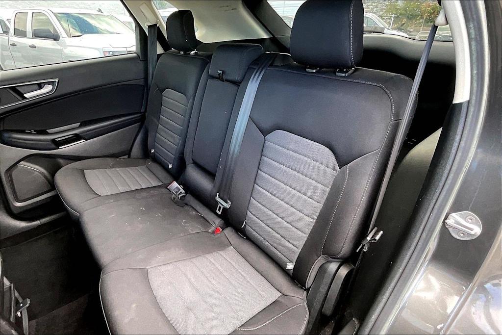 Thumbnail: 2018 Ford Edge - 29