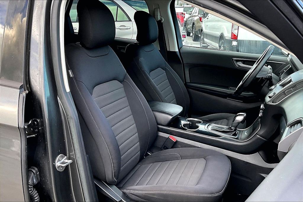 Thumbnail: 2018 Ford Edge - 12