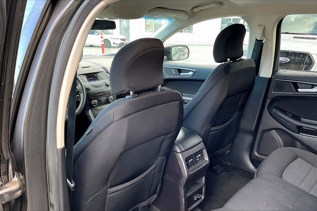 Thumbnail: 2018 Ford Edge - 13