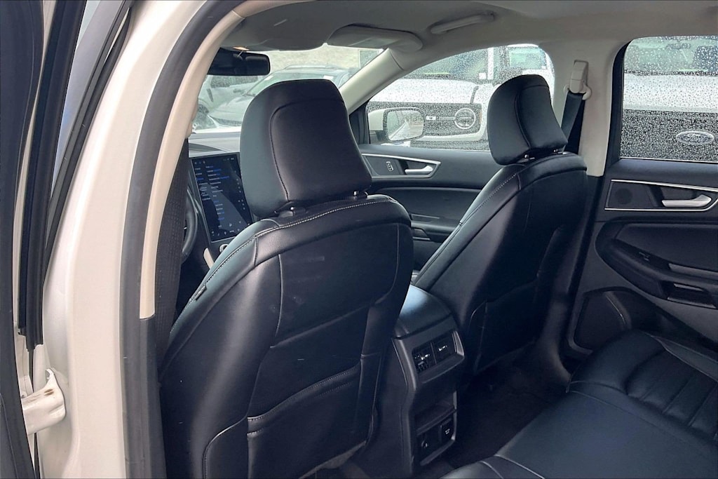 Thumbnail: 2024 Ford Edge - 13
