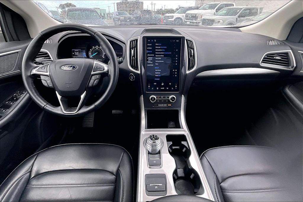 Thumbnail: 2024 Ford Edge - 10