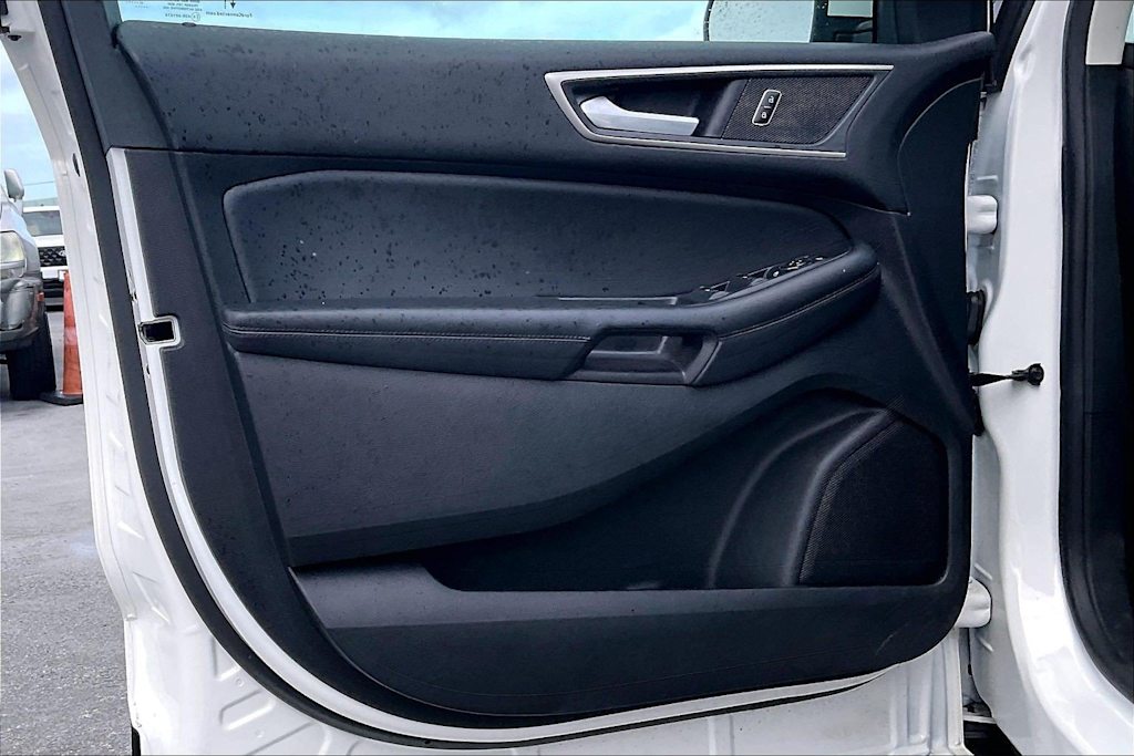 Thumbnail: 2024 Ford Edge - 27