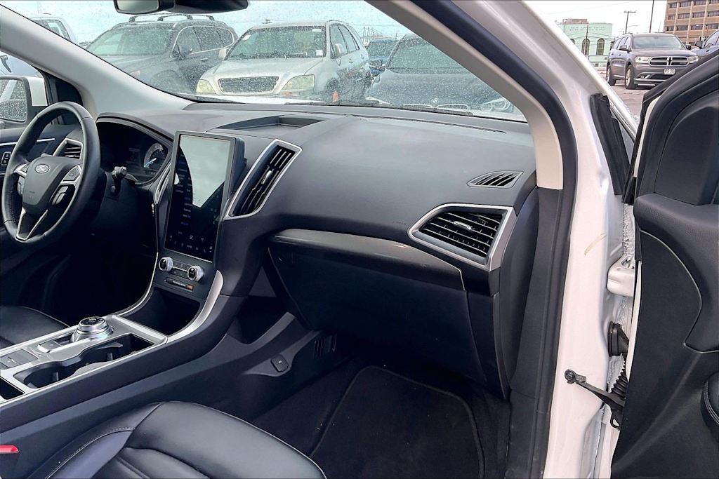 Thumbnail: 2024 Ford Edge - 15