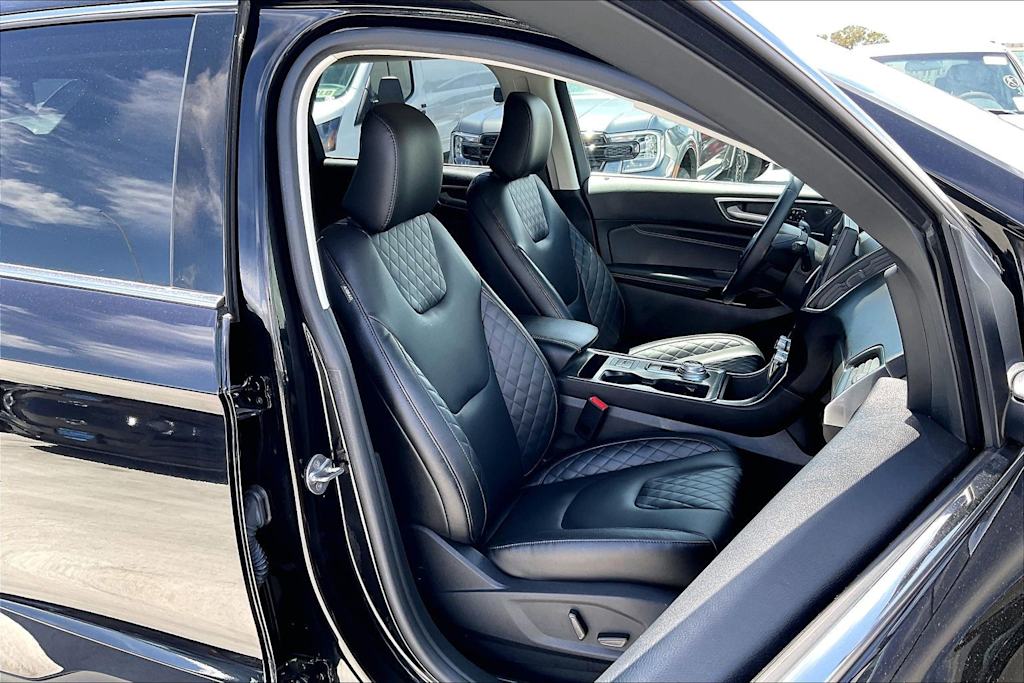 Thumbnail: 2024 Ford Edge - 12
