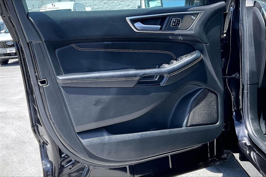 Thumbnail: 2024 Ford Edge - 27