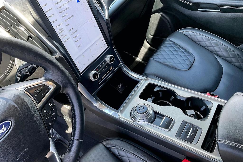 Thumbnail: 2024 Ford Edge - 17