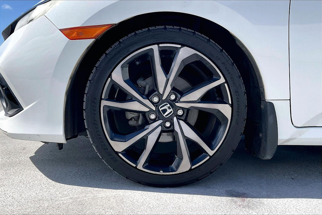 Thumbnail: 2019 Honda Civic - 8