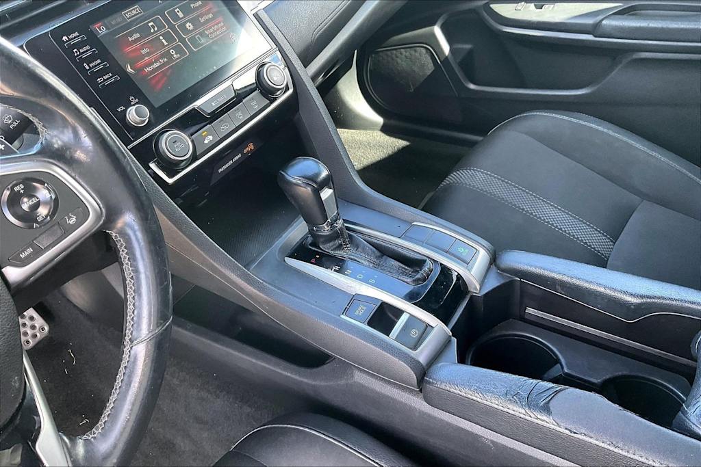 Thumbnail: 2019 Honda Civic - 17