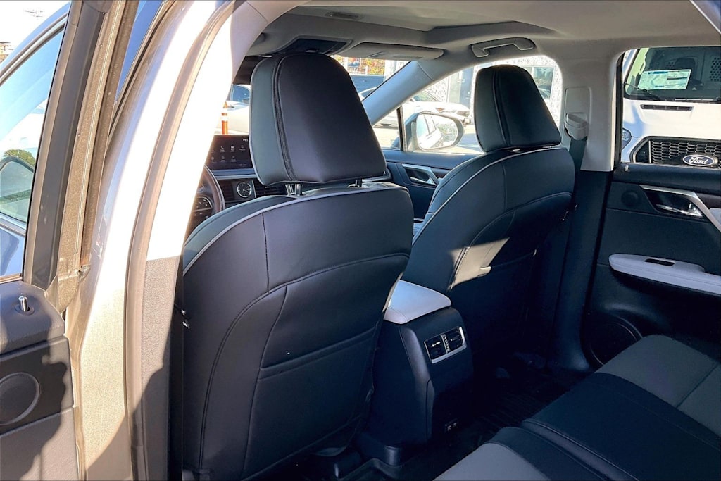 Thumbnail: 2020 Lexus RX - 13