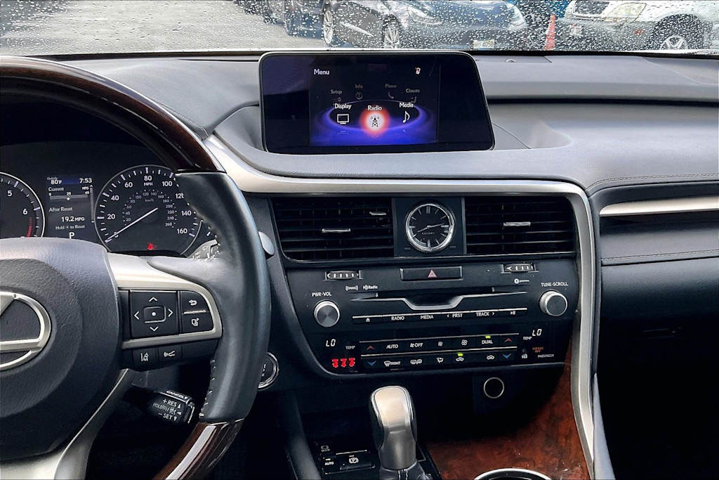 Thumbnail: 2019 Lexus RX - 15