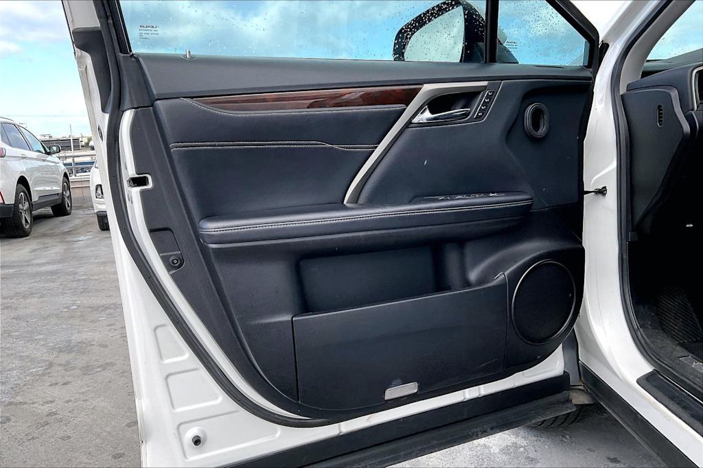 Thumbnail: 2019 Lexus RX - 27