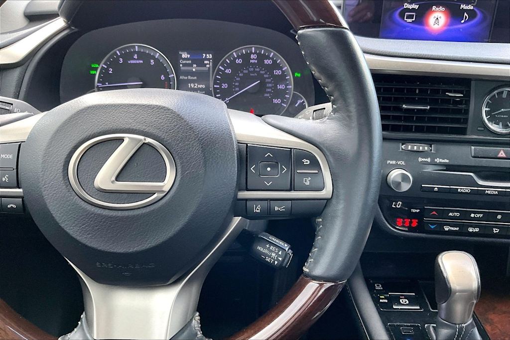 Thumbnail: 2019 Lexus RX - 26