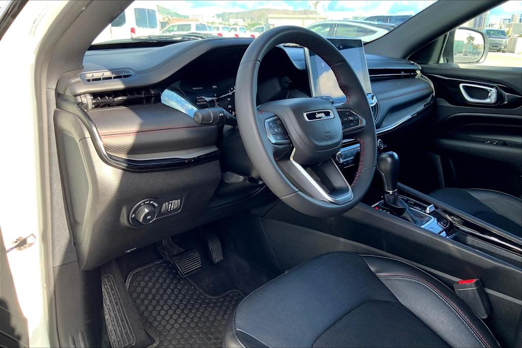 Thumbnail: 2023 Jeep Compass - 2