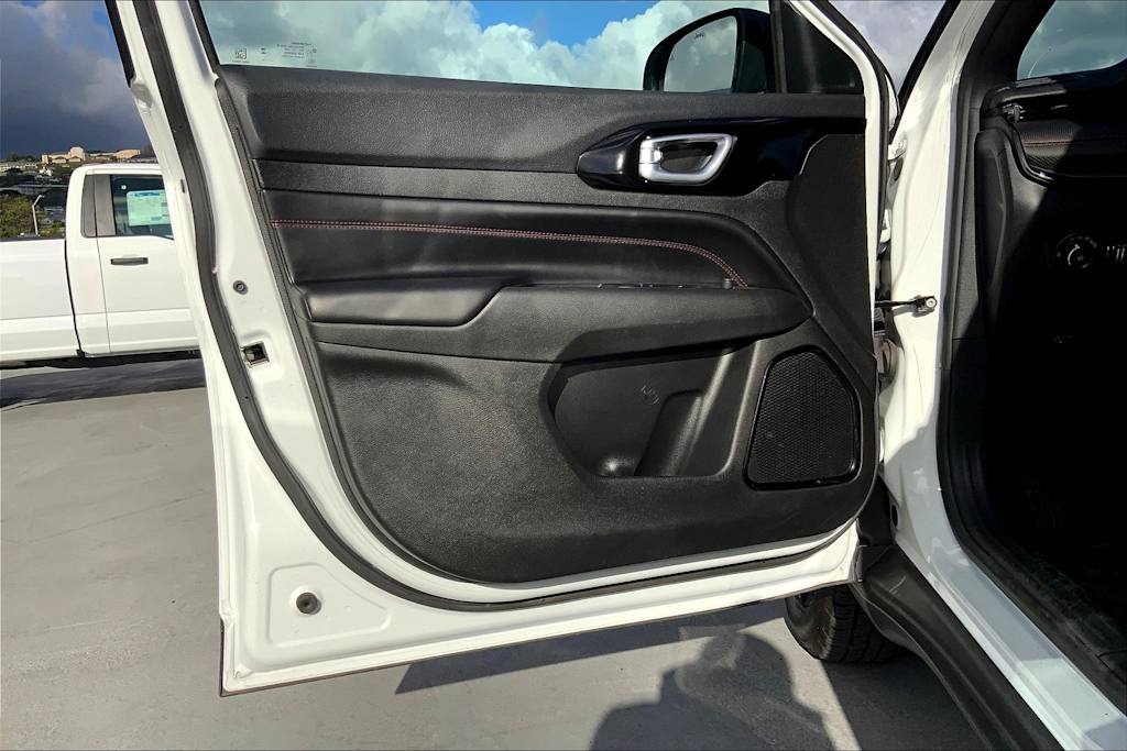 Thumbnail: 2023 Jeep Compass - 28