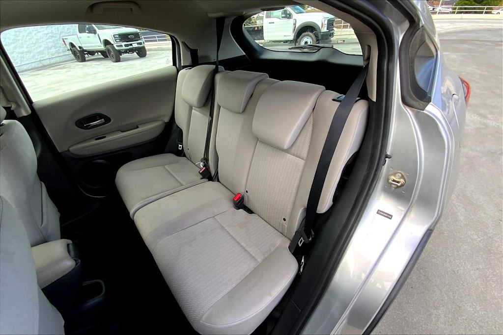 Thumbnail: 2016 Honda HR-V - 29