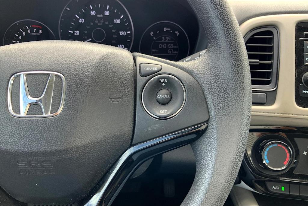 Thumbnail: 2016 Honda HR-V - 25