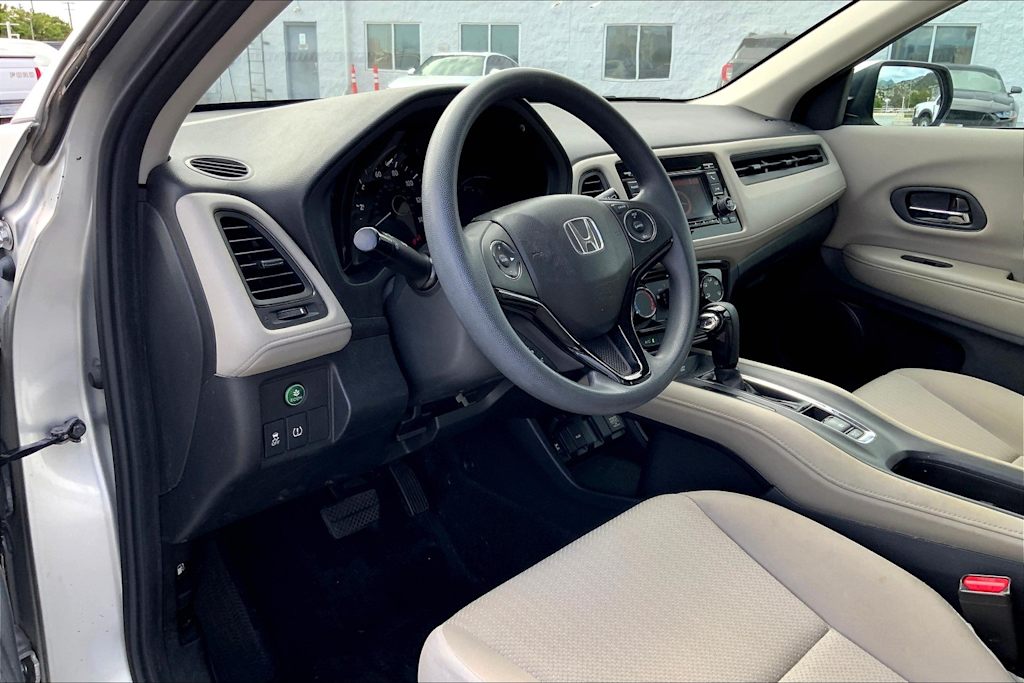 Thumbnail: 2016 Honda HR-V - 2