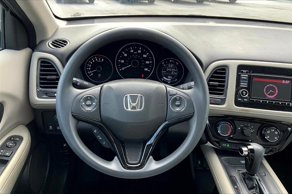 Thumbnail: 2016 Honda HR-V - 14