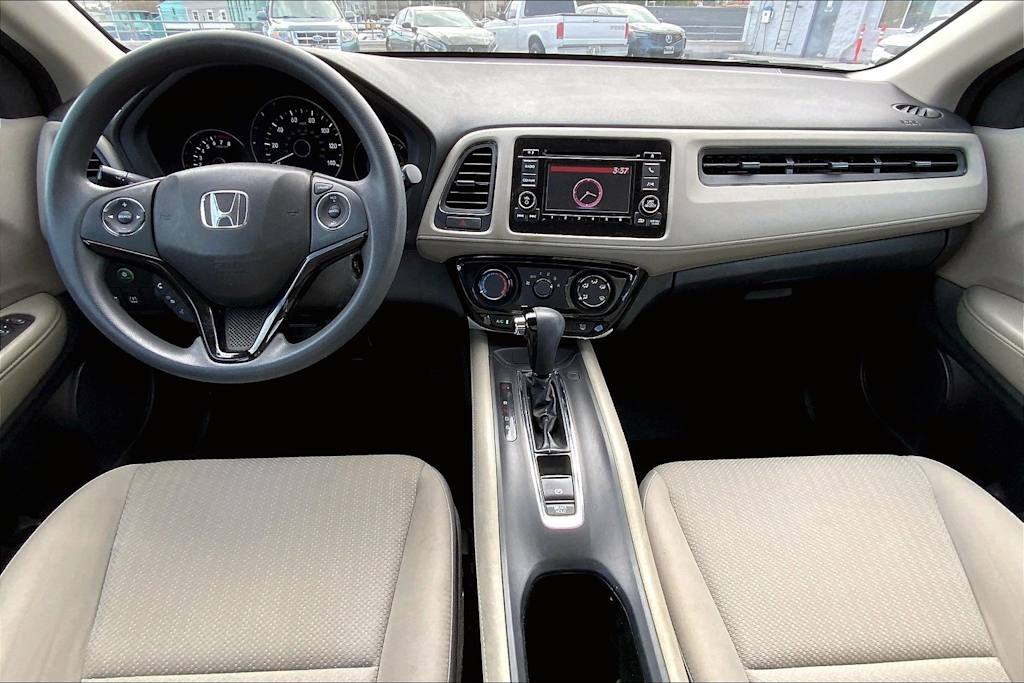 Thumbnail: 2016 Honda HR-V - 10