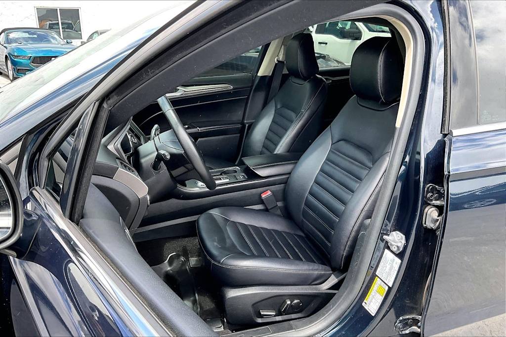 Thumbnail: 2020 Ford Fusion - 11