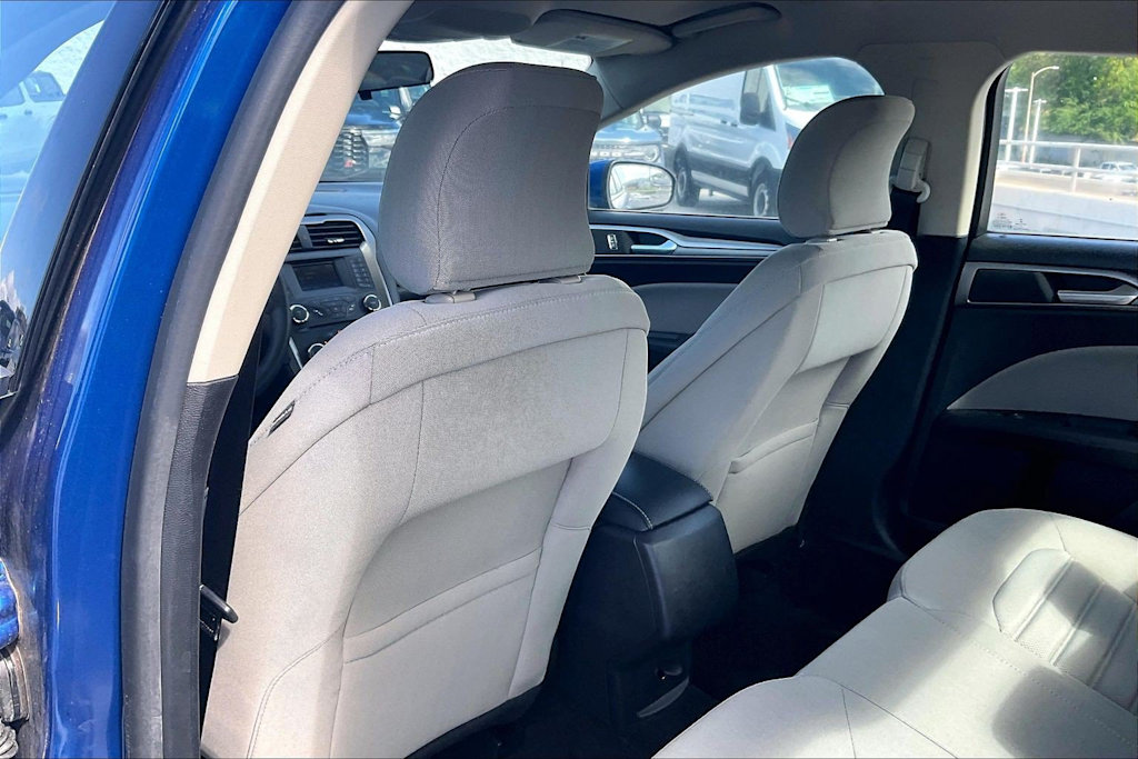 Thumbnail: 2018 Ford Fusion - 13