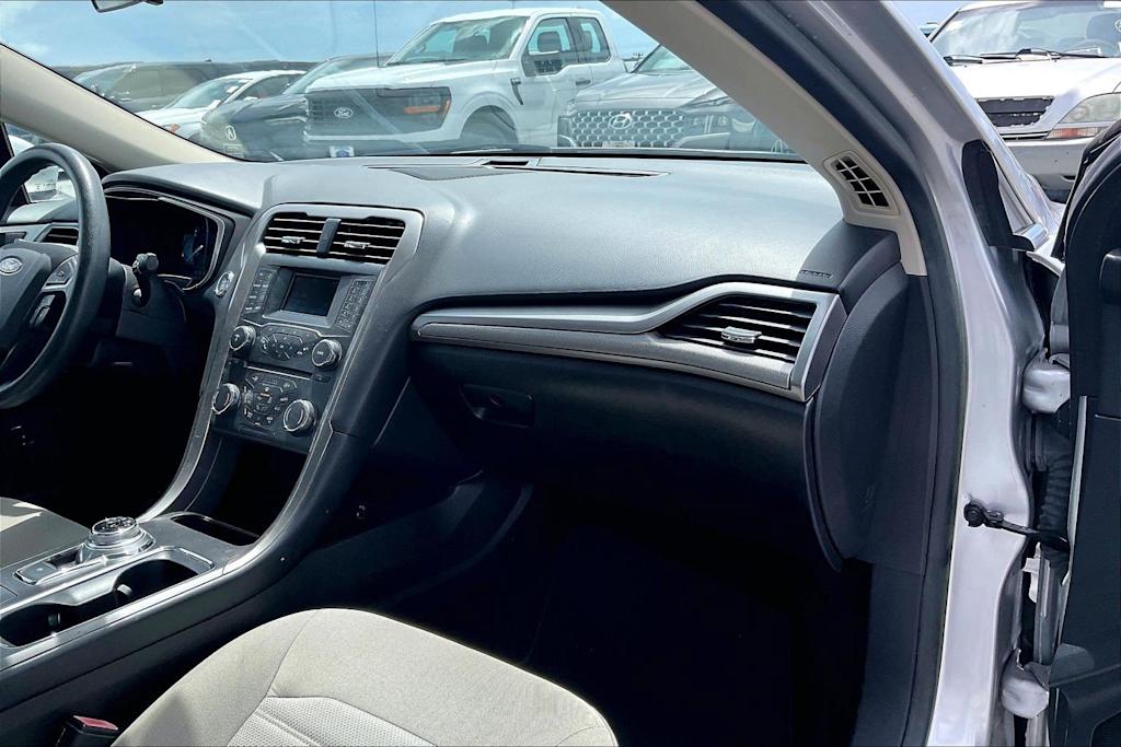 Thumbnail: 2018 Ford Fusion - 24