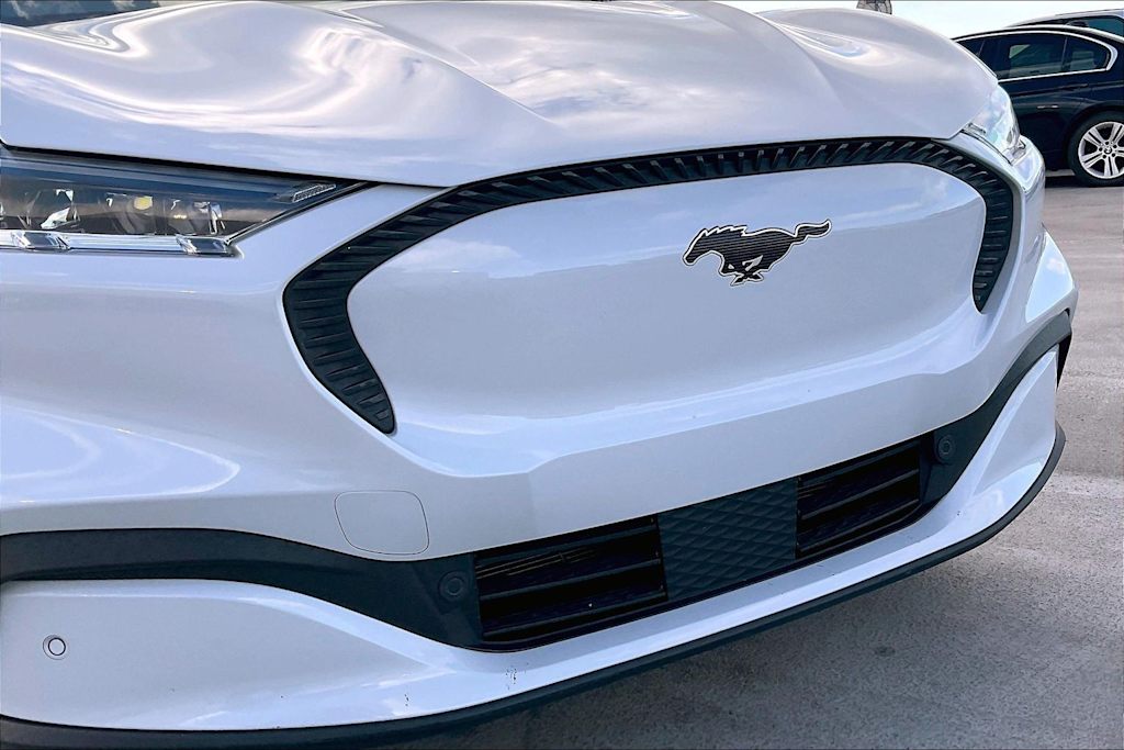 Thumbnail: 2022 Ford Mustang Mach-E - 33