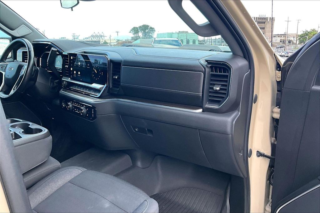 Thumbnail: 2022 Chevrolet Silverado 1500 - 15