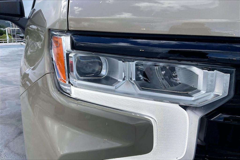 Thumbnail: 2022 Chevrolet Silverado 1500 - 31