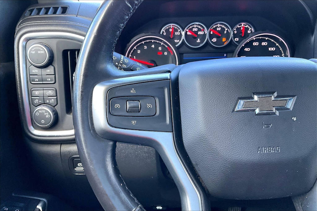 Thumbnail: 2020 Chevrolet Silverado 1500 - 24