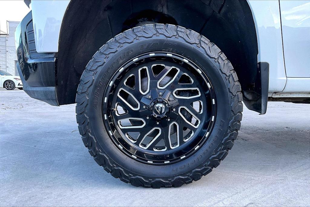 Thumbnail: 2020 Chevrolet Silverado 1500 - 7