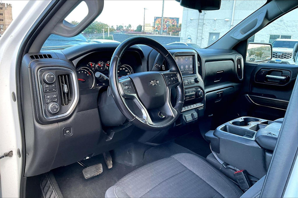 Thumbnail: 2020 Chevrolet Silverado 1500 - 2