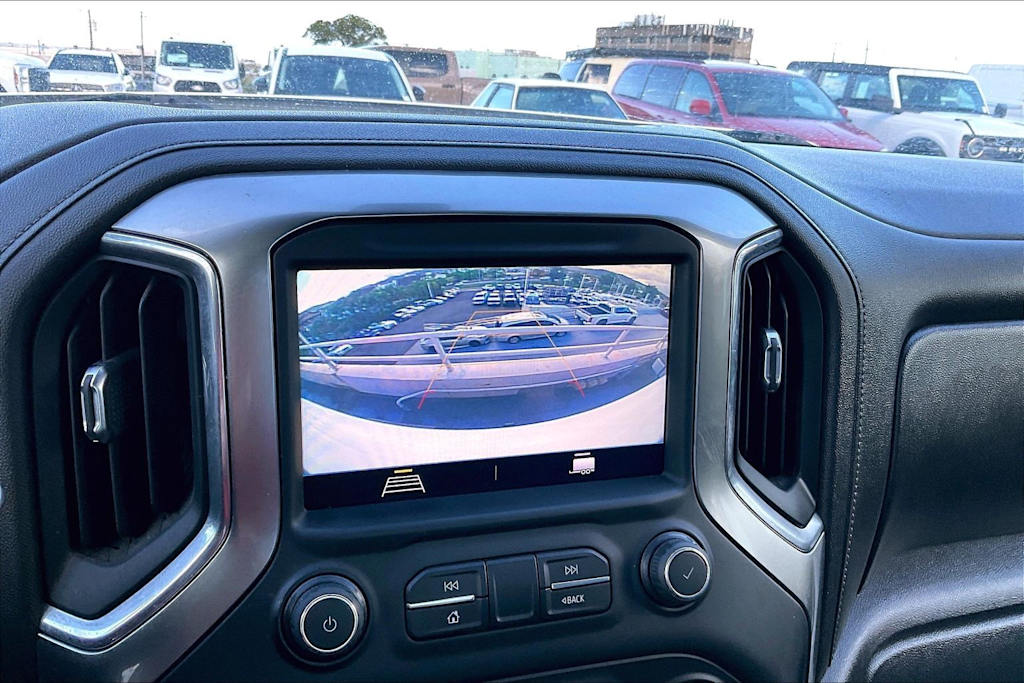 Thumbnail: 2020 Chevrolet Silverado 1500 - 26