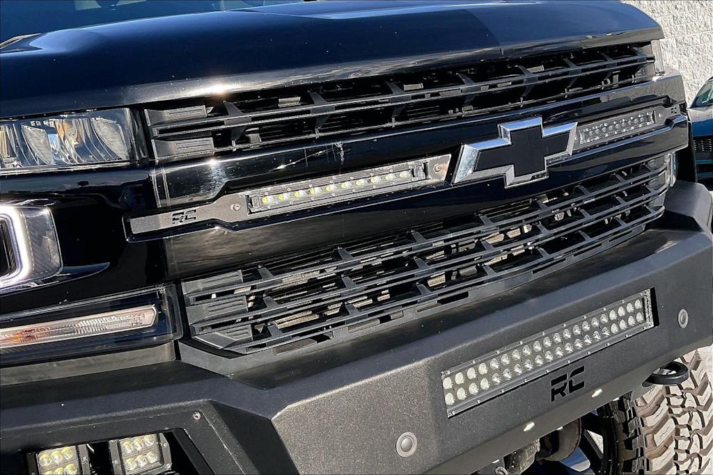 Thumbnail: 2021 Chevrolet Silverado 1500 - 33