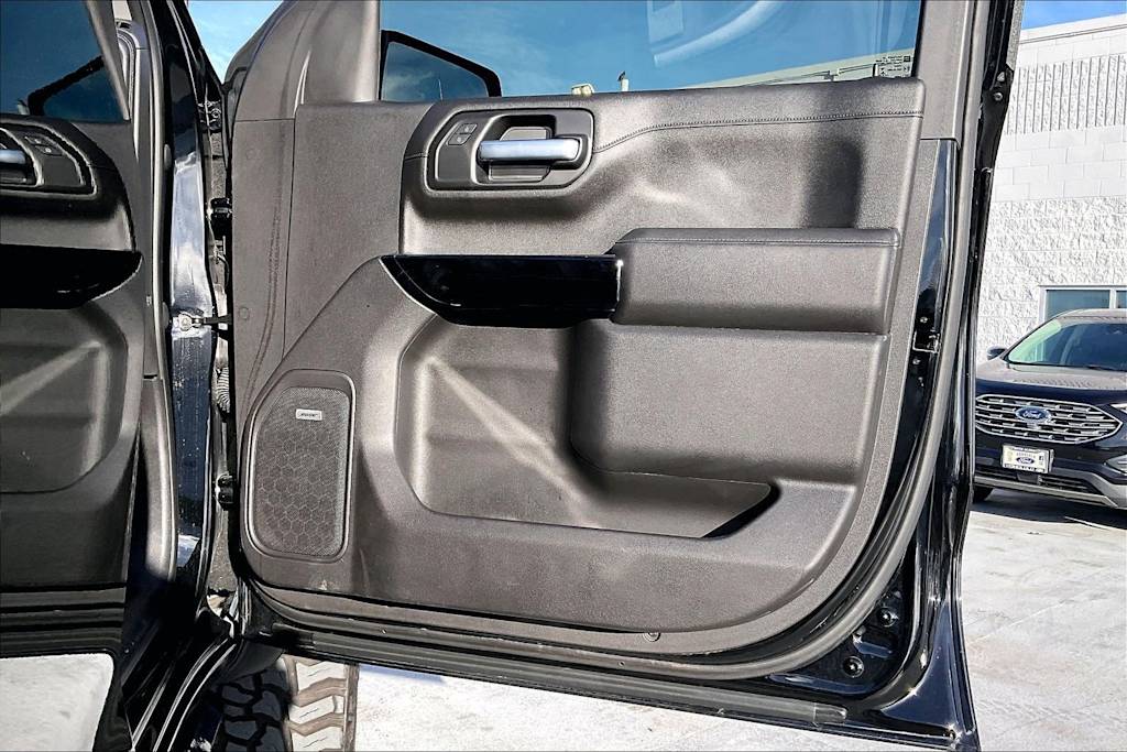 Thumbnail: 2021 Chevrolet Silverado 1500 - 28