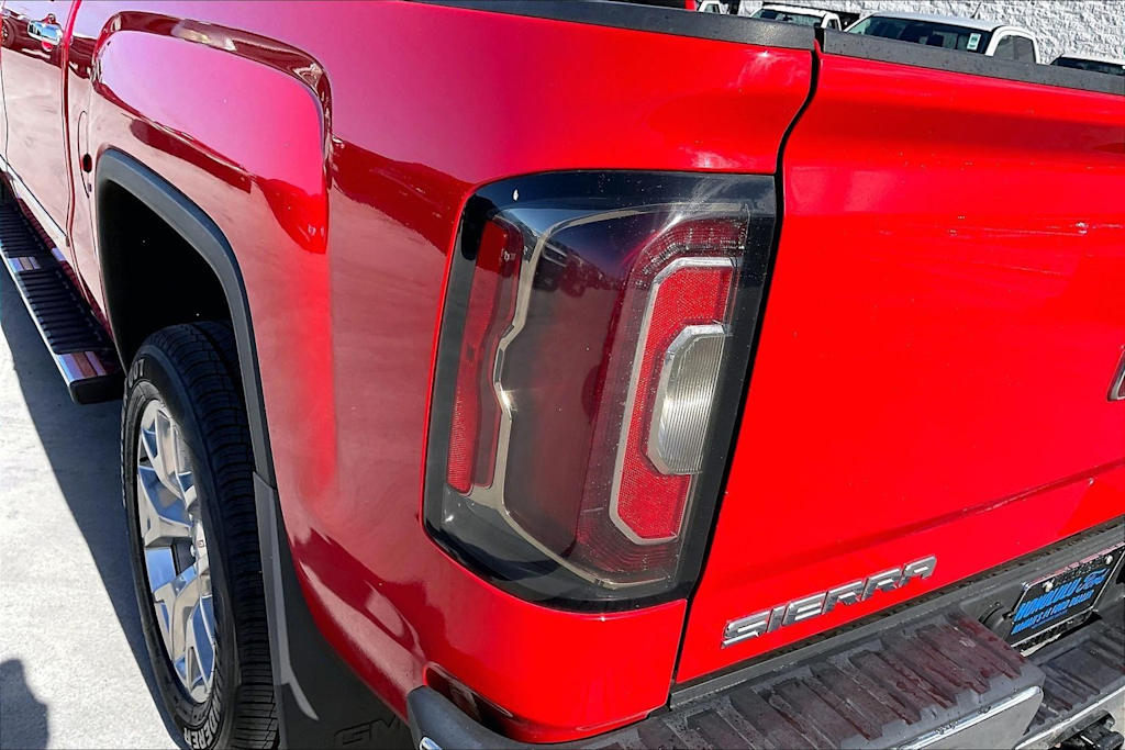 Thumbnail: 2018 GMC Sierra 1500 - 32