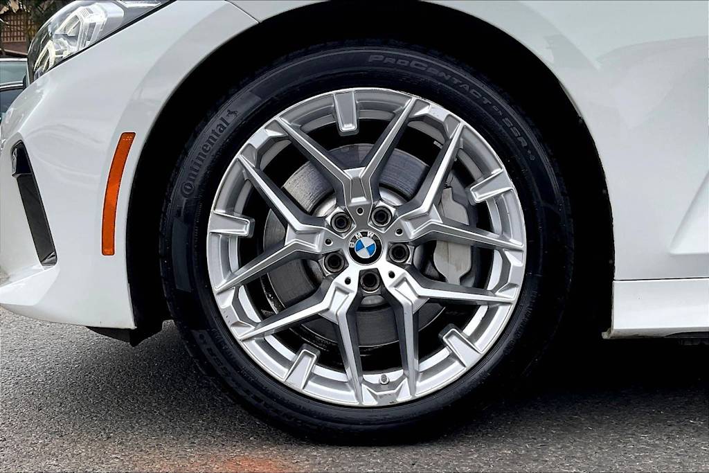 Thumbnail: 2025 BMW 3 Series - 8