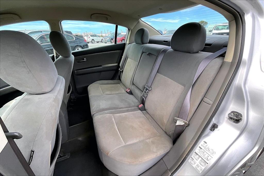 Thumbnail: 2009 Nissan Sentra - 29