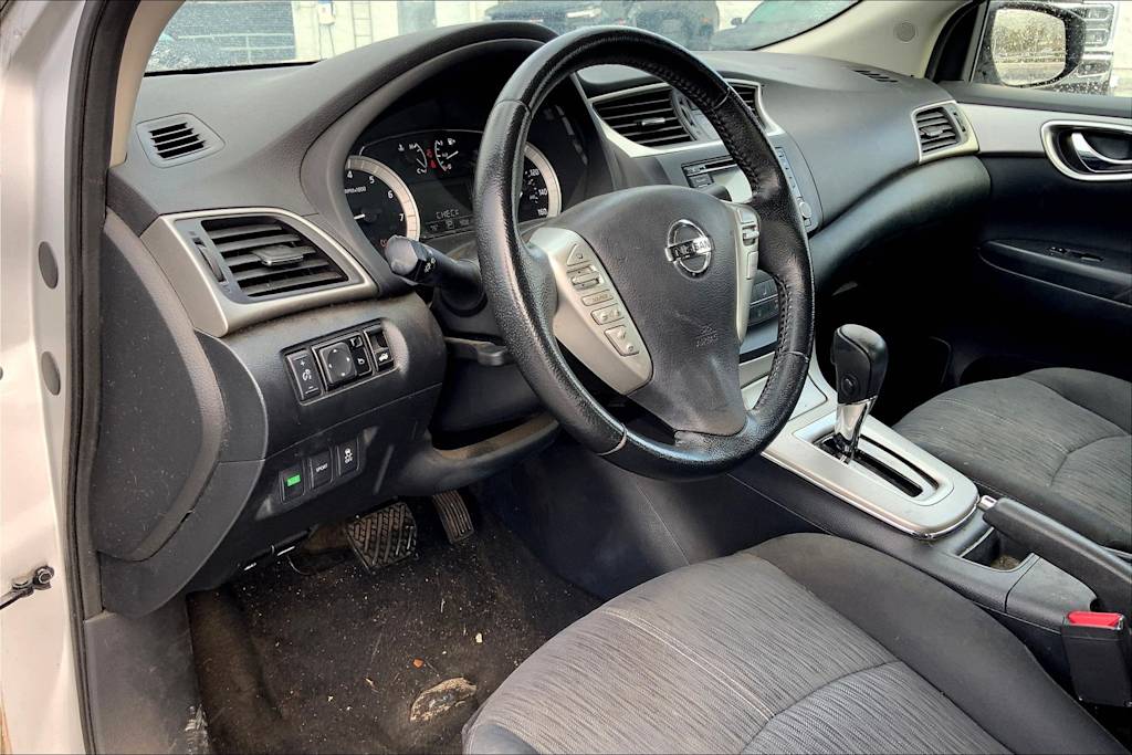 Thumbnail: 2015 Nissan Sentra - 2