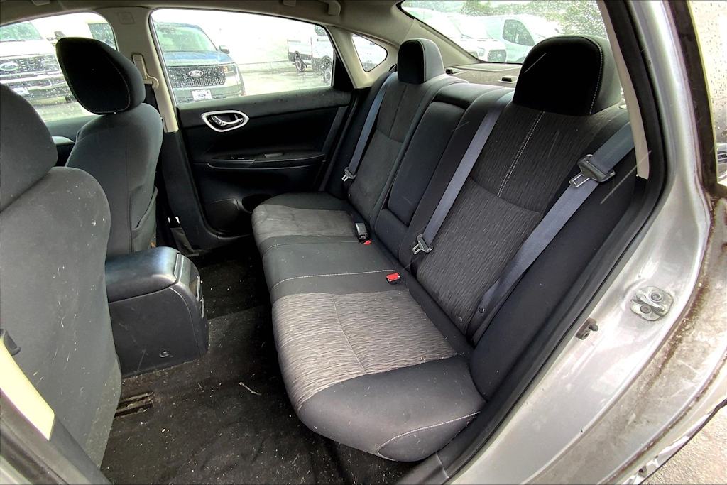 Thumbnail: 2015 Nissan Sentra - 29