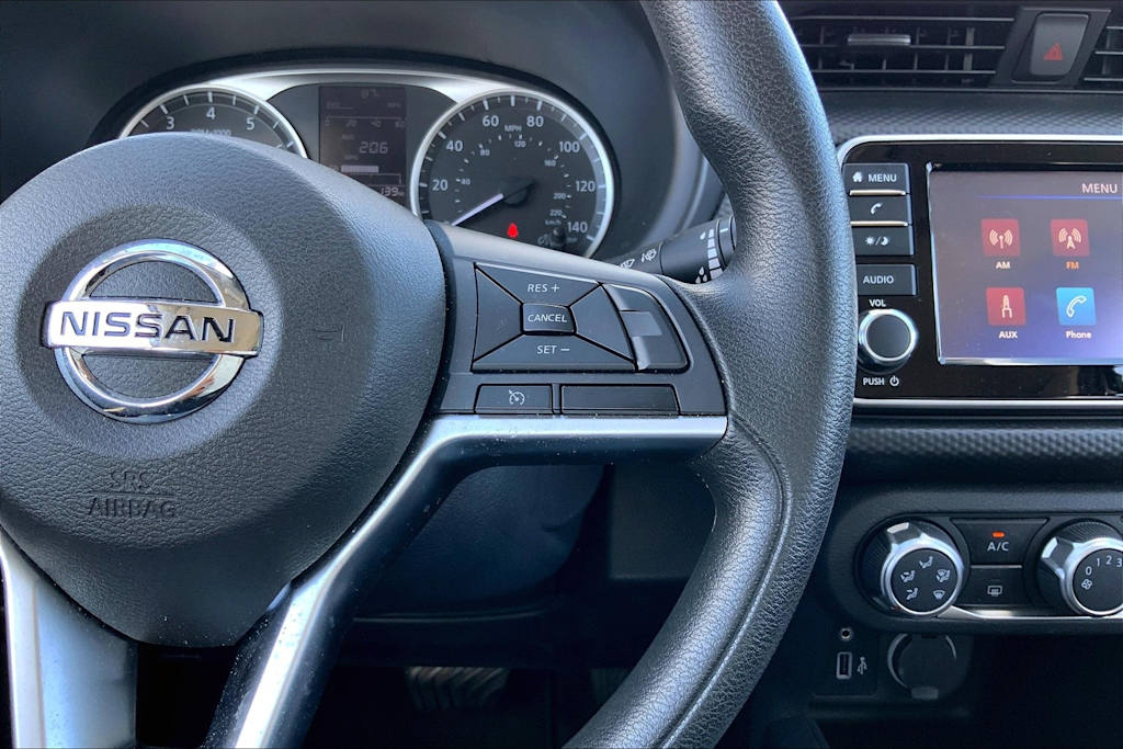 Thumbnail: 2021 Nissan Kicks - 25