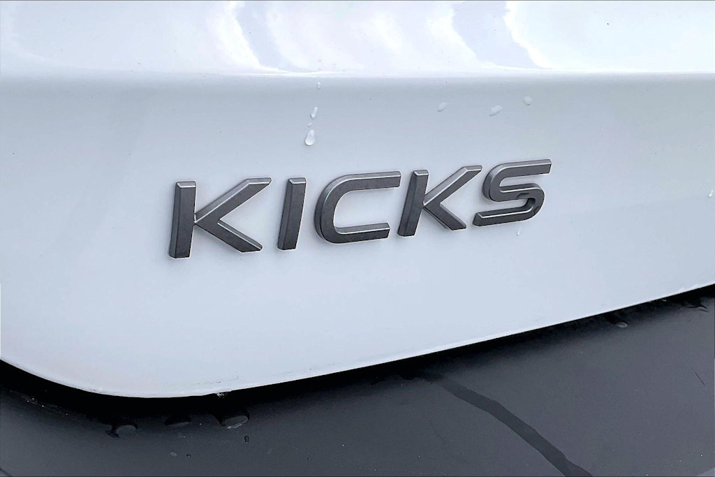 Thumbnail: 2025 Nissan Kicks - 7