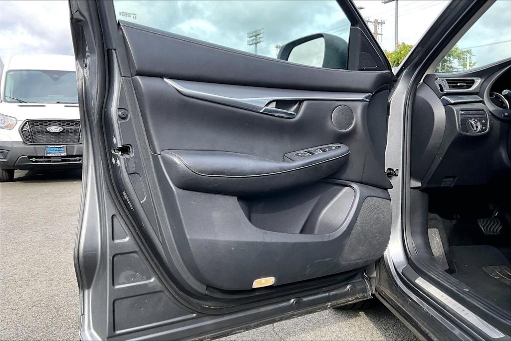 Thumbnail: 2019 INFINITI QX50 - 27