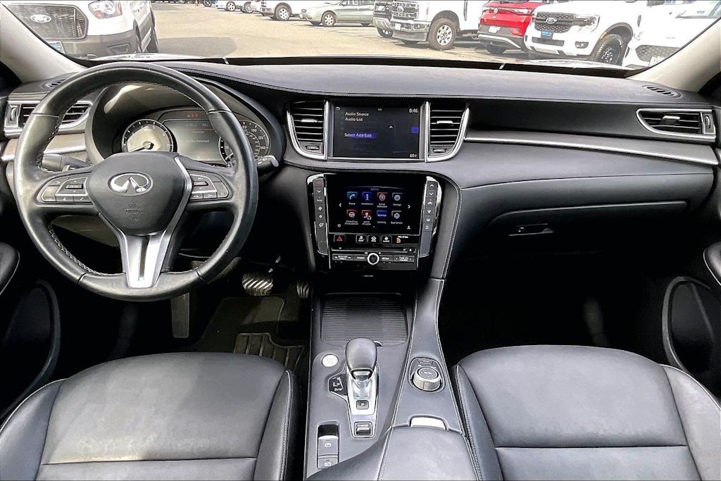 Thumbnail: 2019 INFINITI QX50 - 10