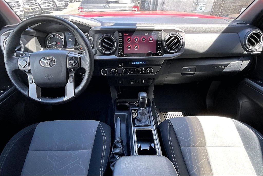 Thumbnail: 2023 Toyota Tacoma - 10