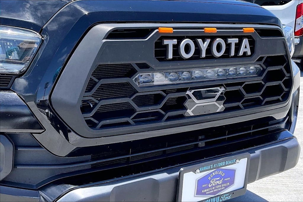 Thumbnail: 2023 Toyota Tacoma - 7